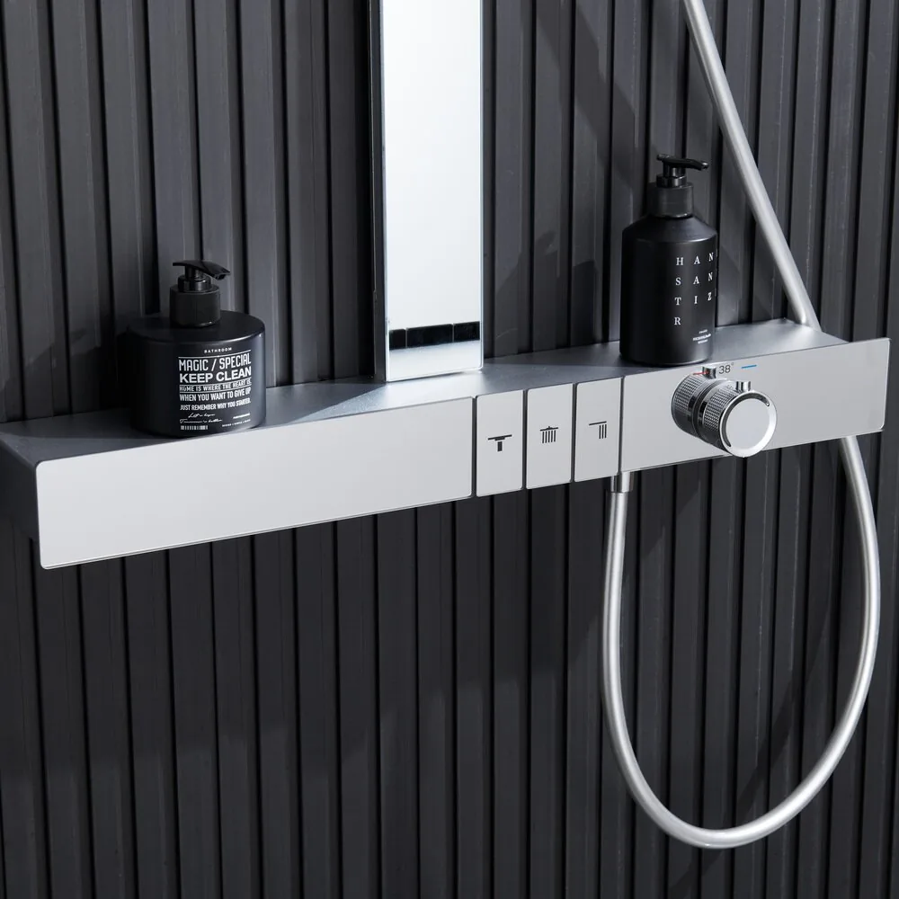 картинка Душевая стойка Black&White GH-9005N-C 