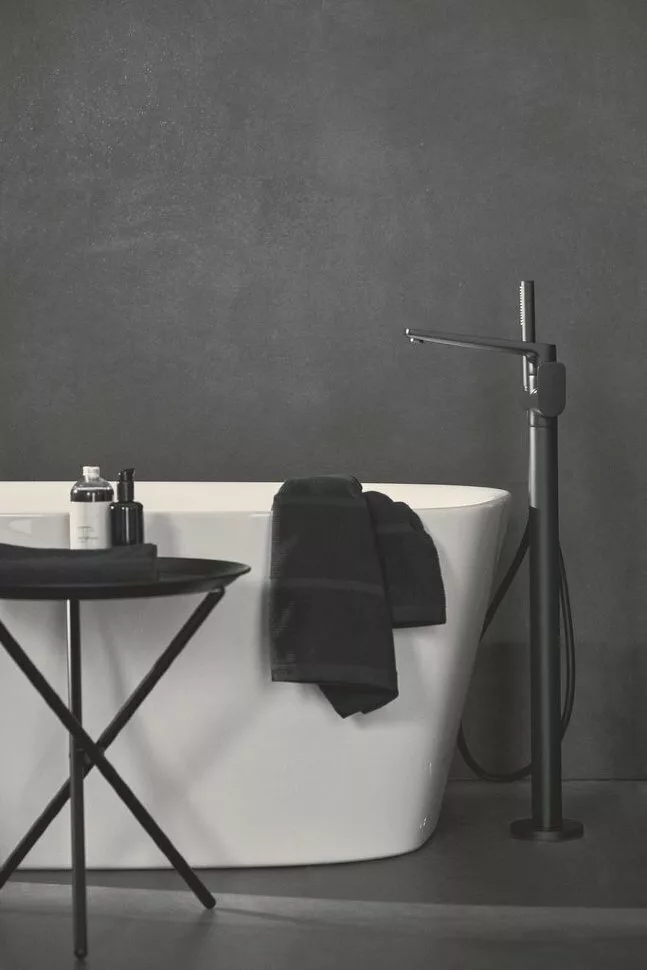 картинка Напольный смеситель для ванны/душа Ideal Standard TONIC II A6347XG 