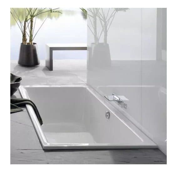картинка Стальная ванна Bette Free 6832 PLUS с ножками B23-1500 