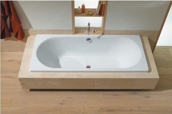 картинка Стальная ванна Kaldewei Classic Duo 110 с покрытием Easy-Clean с ножками 581470000000 