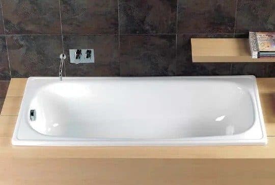 картинка Стальная ванна BLB Europa B70ESLS с ножками BLB APMSTDBL1 