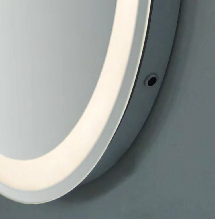 фото Зеркало Континент "Verte LED" 700х900 с часами 