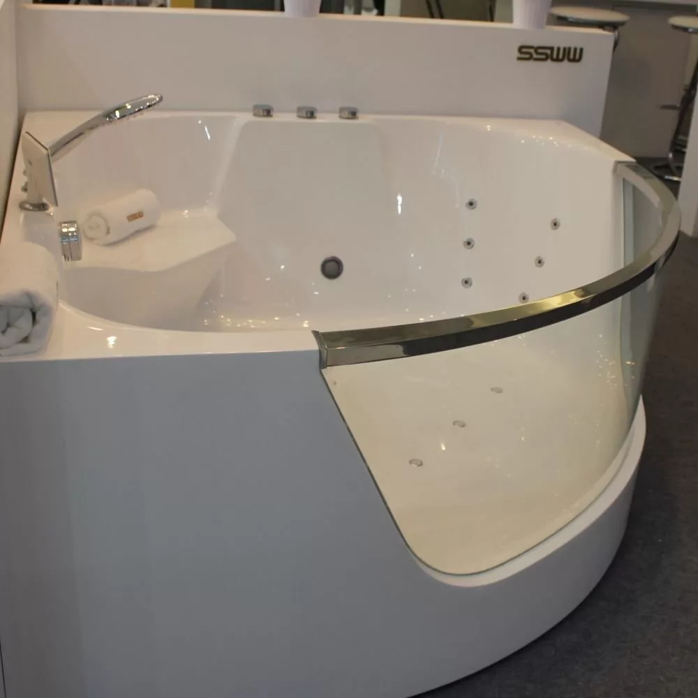 картинка Акриловая ванна SSWW A4104 CGSM 