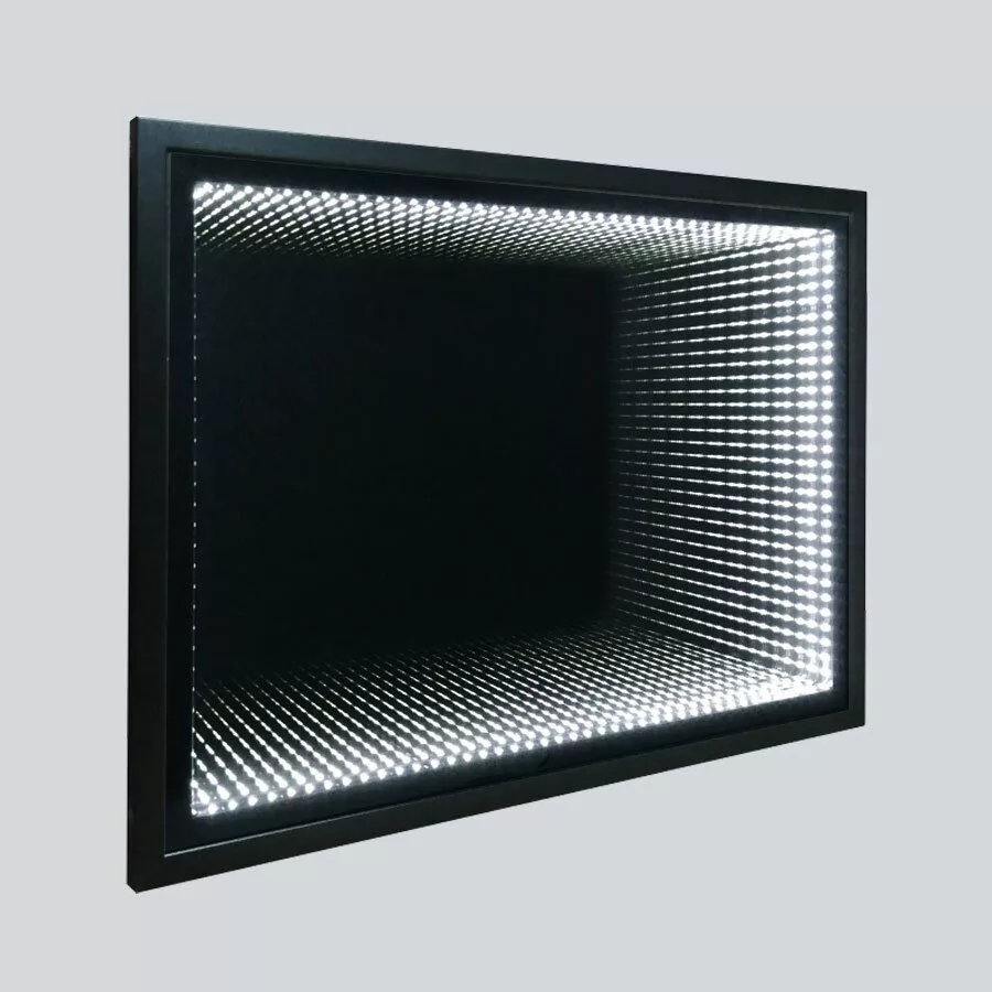 фото Зеркало Vincea LED 800 VLM-2M800MB, 800x600 c выключателем-датчиком на движение, черное 