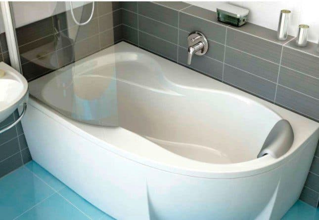 картинка Акриловая ванна Ravak Rosa II L 150 см с ножками CY55000000 
