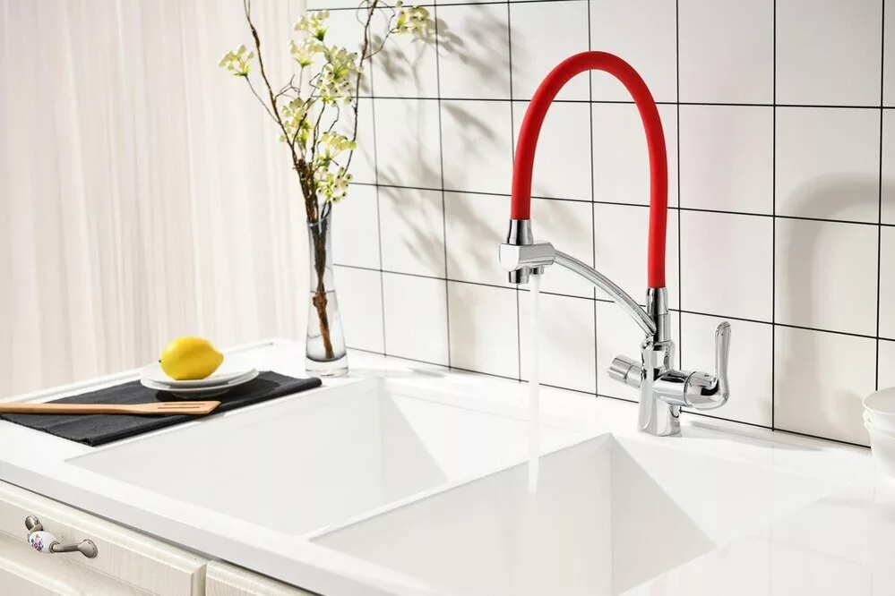 картинка Смеситель для кухонной мойки Lemark Comfort LM3070C-Red 