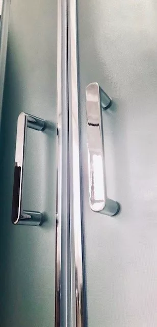 картинка Душевая кабина Royal Bath 100BK3-WC-CH (белое/матовое) 100x100x217 